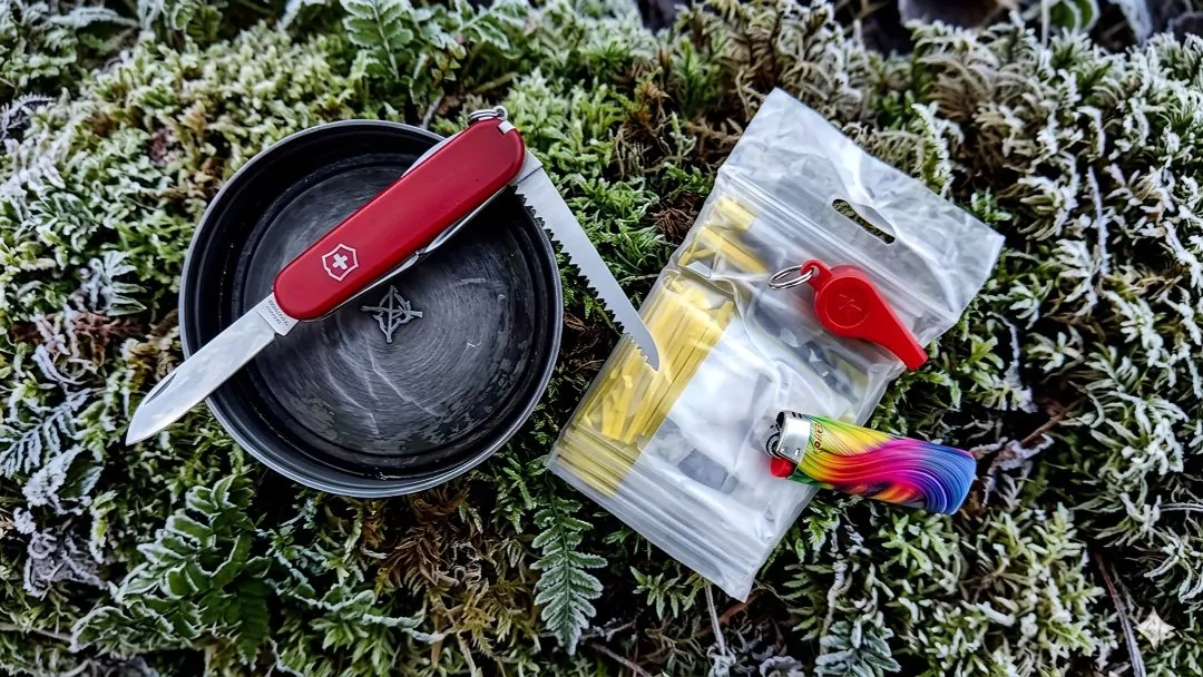 Kit de survie 5 objets qui peuvent te sauver la vie